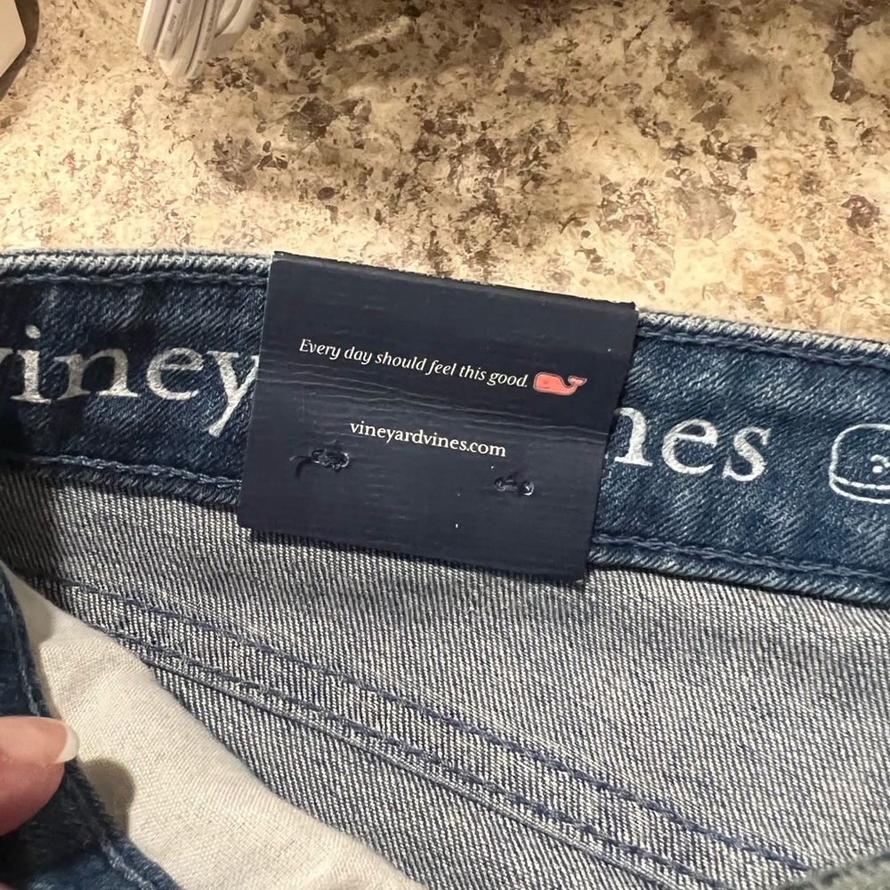 Vineyard Vines straight edge denim skirt NWT - Picture 6 of 6